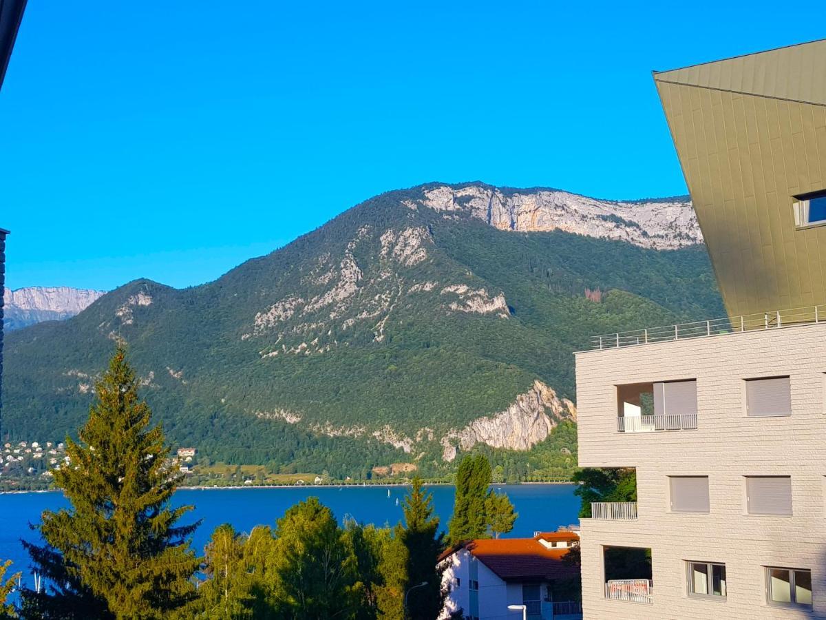 Magnifique résidence à 300 m du lac parking privee Annecy Exterior foto